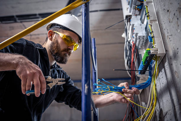 Best Electrical Contractors for Businesses  in Charlack, MO
